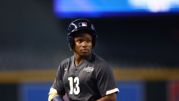 Jun 20, 2023; Phoenix, AZ, USA; Draft prospect Isaiah Drake during a high school baseball game at the MLB Draft Combine at Chase Field.